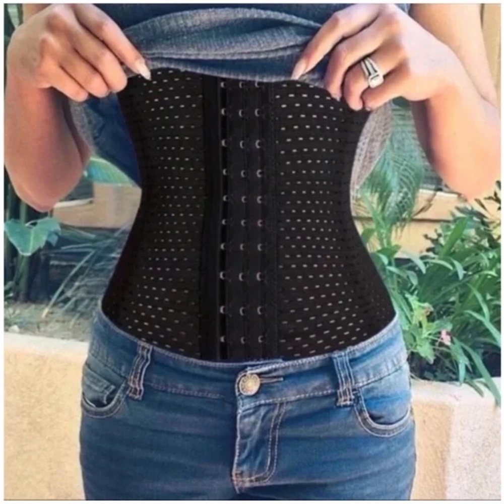 Waist Trainer 🩵 Brand New 🩵 Never Used